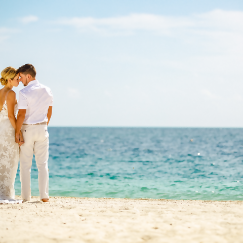 Free Wedding Package at Grand Palladium Hotels & Resorts and TRS Hotels